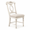 Chaise en bois blanc avec assise en tissu coton beige